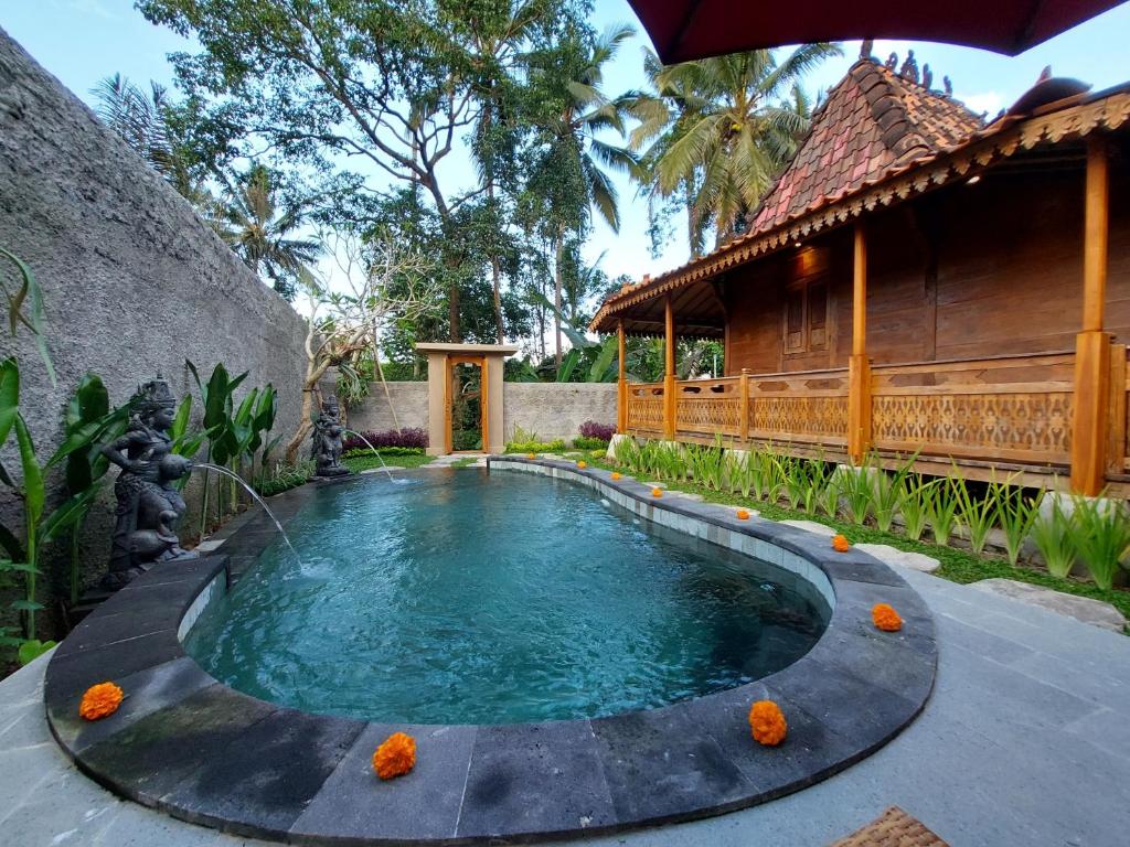 D Ethnic Ubud Joglo View Villas by EPS
